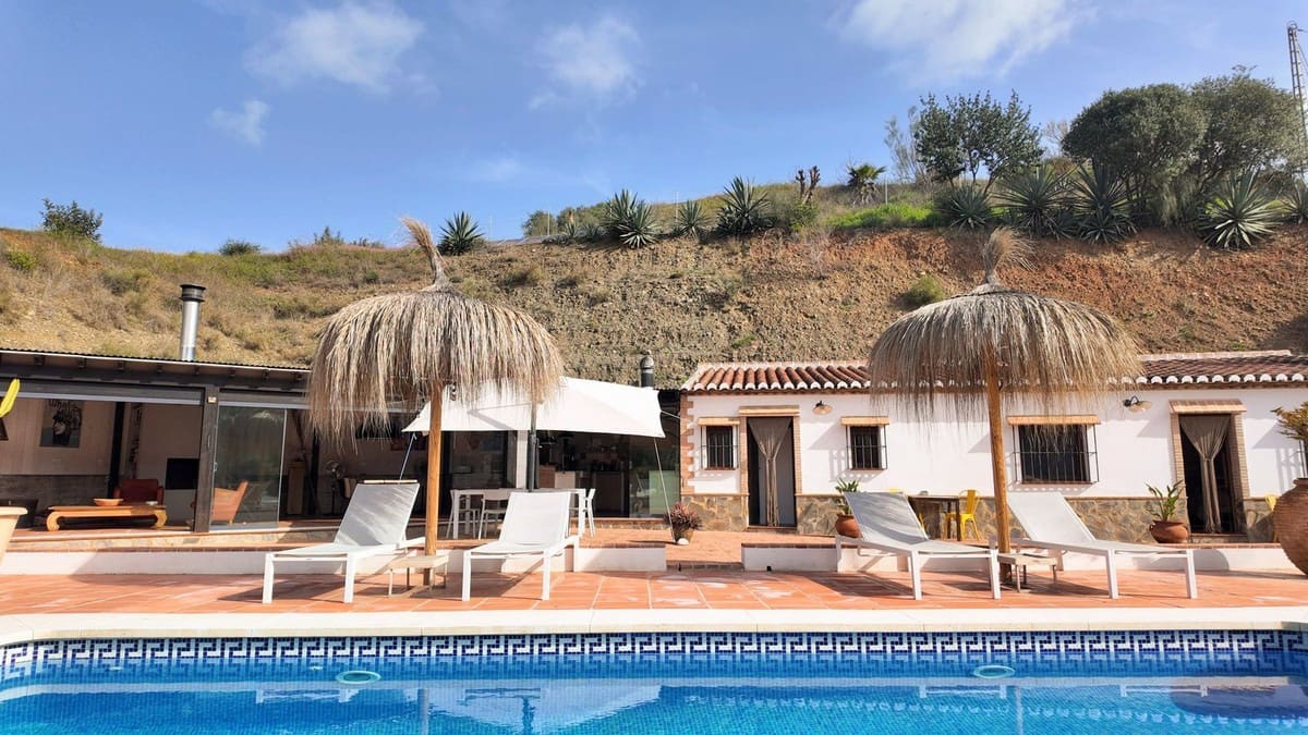 6 chambre Villa/Maison à vendre à Alora avec piscine garage - 889 200 € (Ref: 9938474)