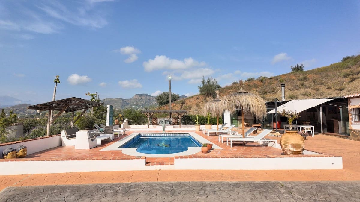 6 chambre Villa/Maison à vendre à Alora avec piscine garage - 889 200 € (Ref: 9938474)