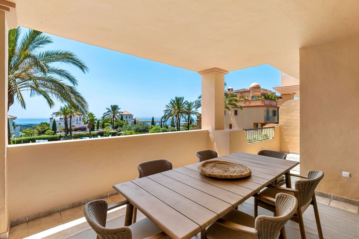 3 soveværelse Lejlighed til salg i Los Flamingos med swimmingpool garage - € 790.000 (Ref: 9938692)
