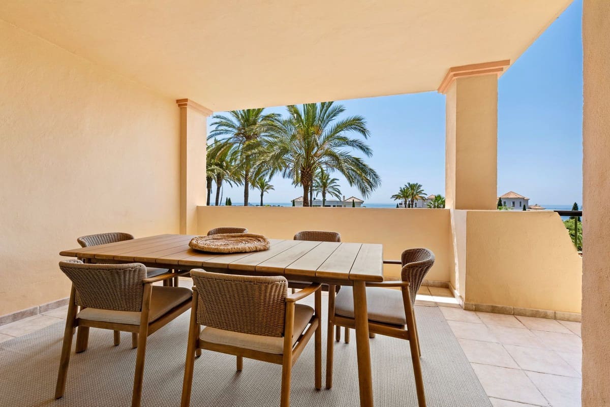 3 soveværelse Lejlighed til salg i Los Flamingos med swimmingpool garage - € 790.000 (Ref: 9938692)