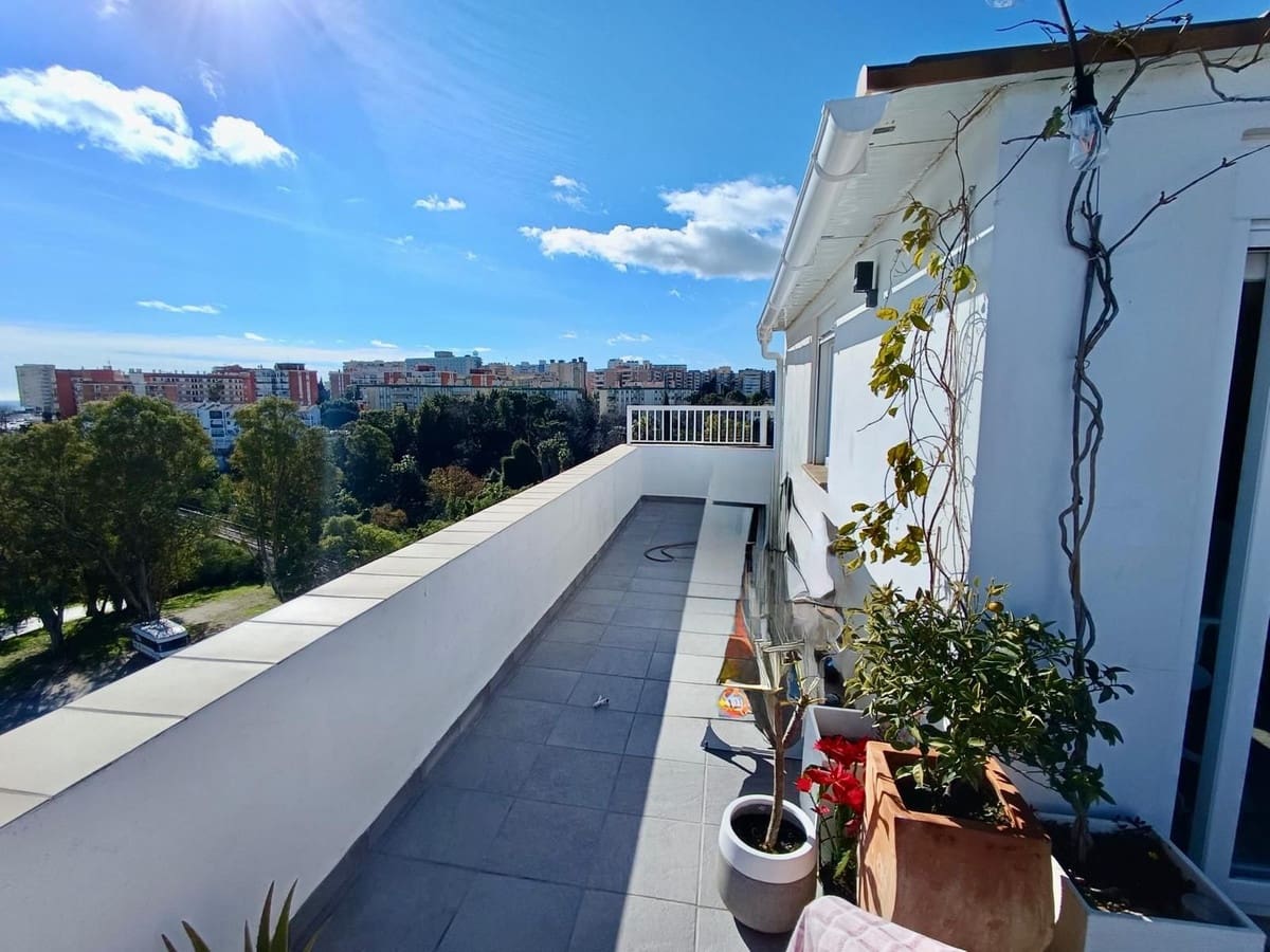 2 quarto Penthouse para venda em Torremolinos com piscina - 488 000 € (Ref: 9941027)