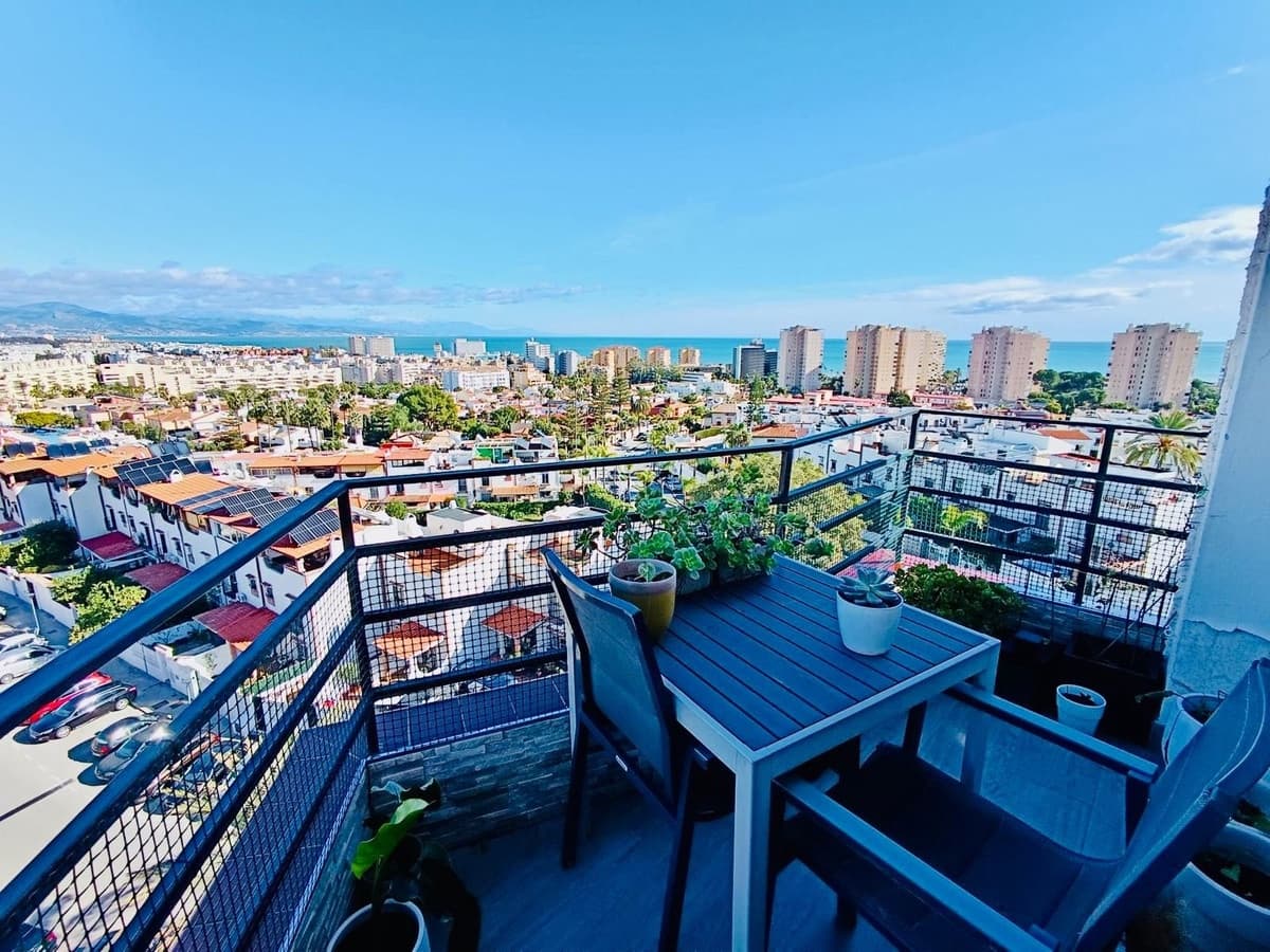 2 quarto Penthouse para venda em Torremolinos com piscina - 488 000 € (Ref: 9941027)