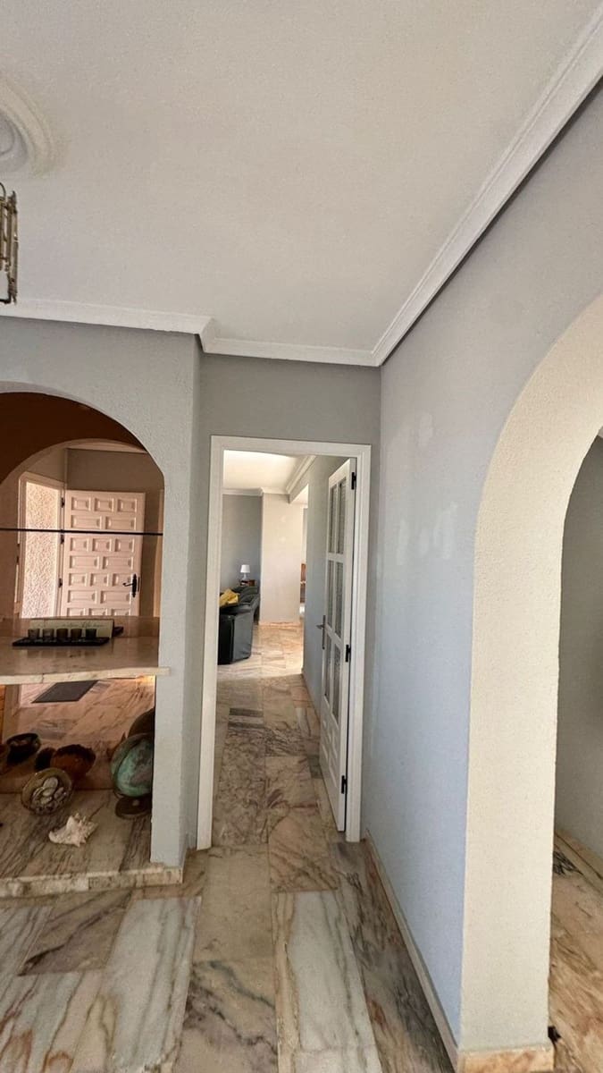 6 Zimmer Villa zu verkaufen in Mijas mit Pool Garage - 1.060.000 € (Ref: 9941162)