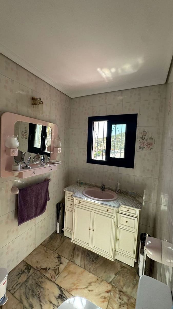 6 Zimmer Villa zu verkaufen in Mijas mit Pool Garage - 1.060.000 € (Ref: 9941162)