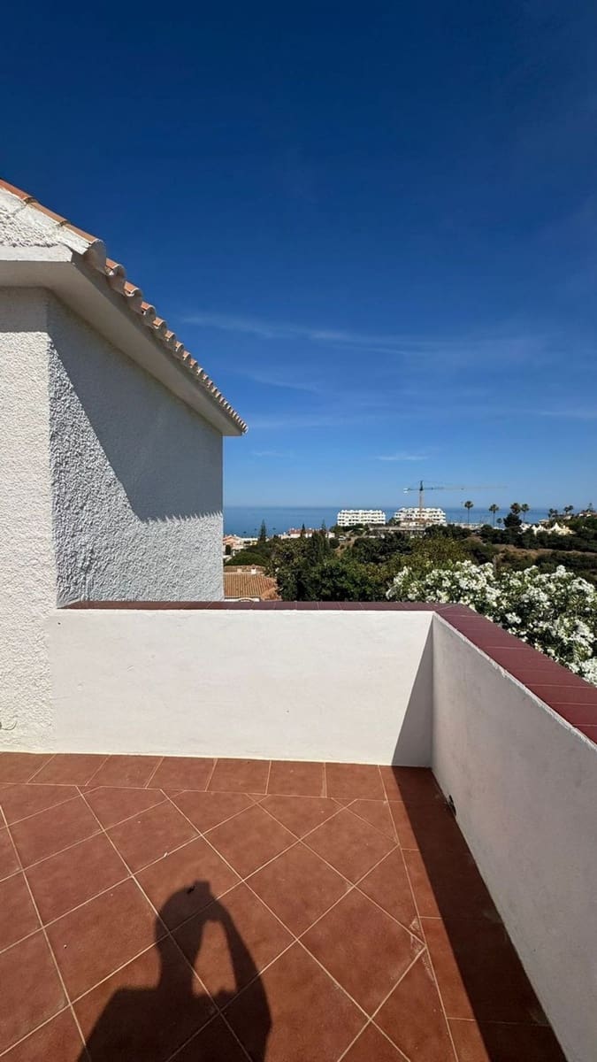 6 Zimmer Villa zu verkaufen in Mijas mit Pool Garage - 1.060.000 € (Ref: 9941162)