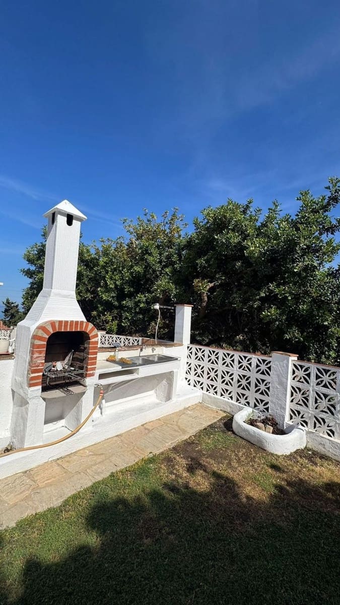 6 Zimmer Villa zu verkaufen in Mijas mit Pool Garage - 1.060.000 € (Ref: 9941162)