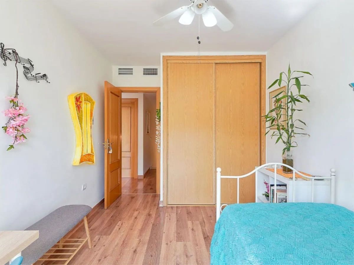 3 soveværelse Byhus til salg i Puerto de la Torre med swimmingpool garage - € 629.995 (Ref: 9944582)