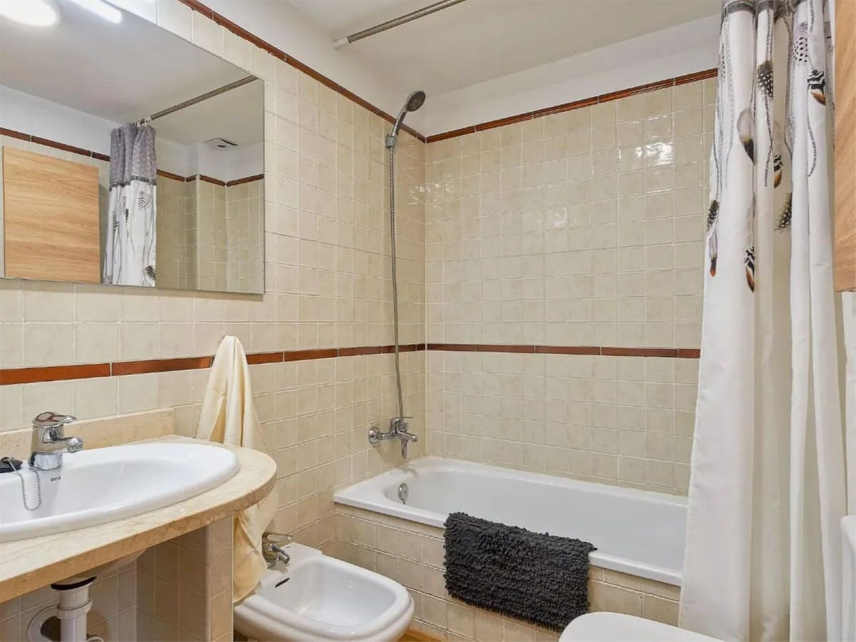 3 soveværelse Byhus til salg i Puerto de la Torre med swimmingpool garage - € 629.995 (Ref: 9944582)