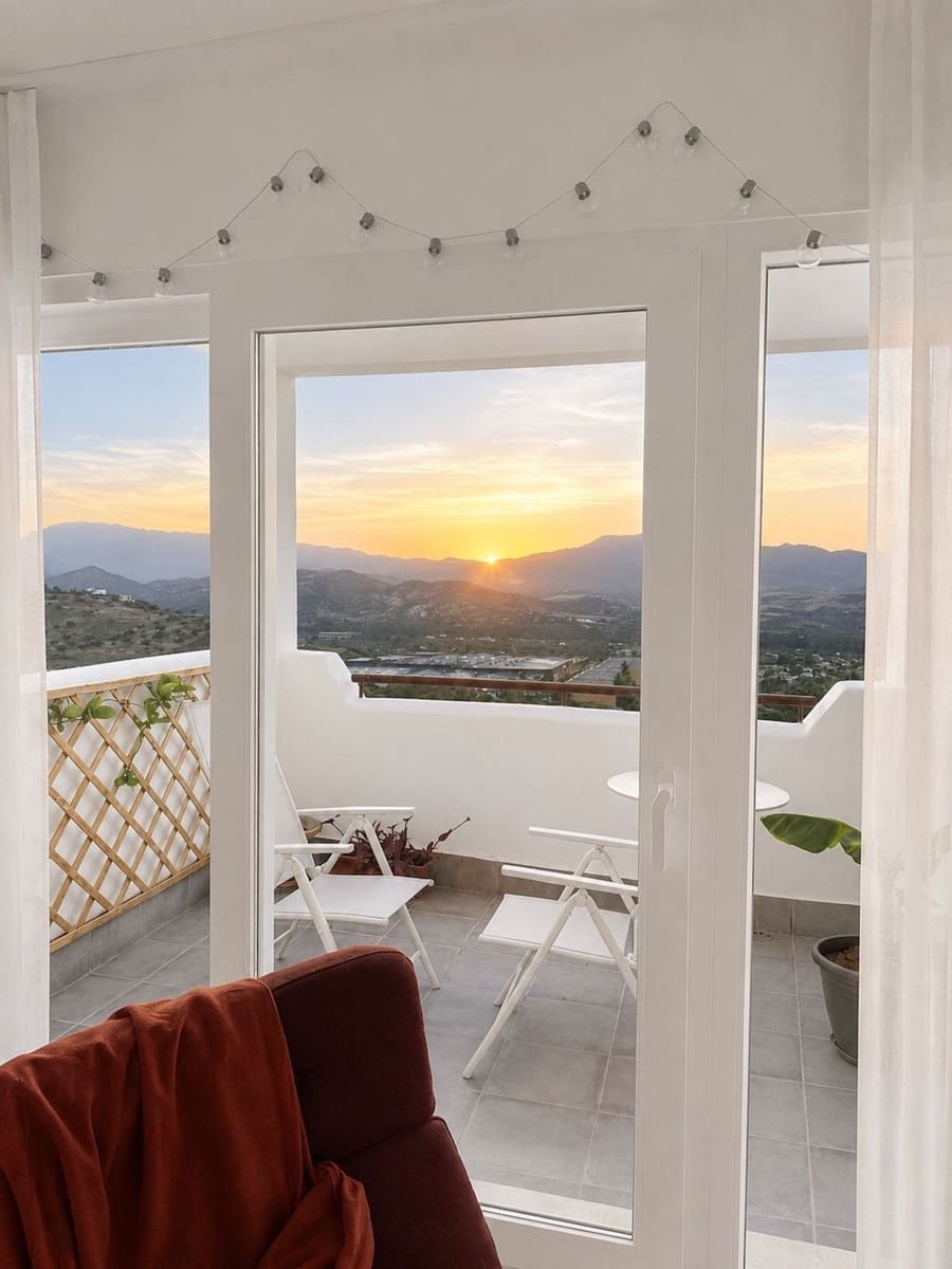 2 chambre Villa/Maison Semi-Mitoyenne à vendre à Coin avec piscine garage - 385 000 € (Ref: 9944606)