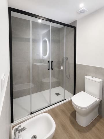 2 soveværelse Semi-Rækkehus til salg i Coín med swimmingpool garage - € 385.000 (Ref: 9944606)