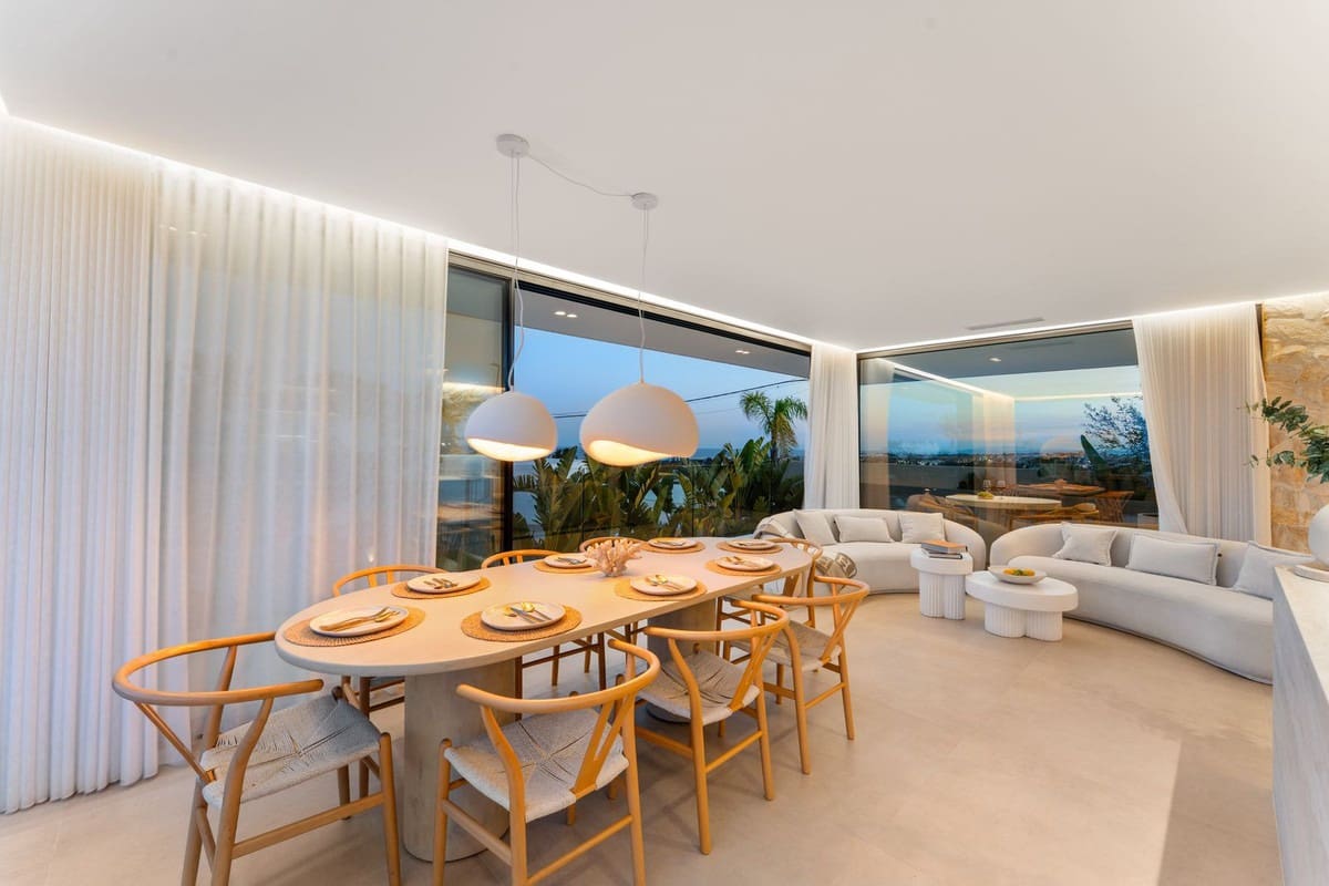 5 camera da letto Villa in vendita in Nueva Andalucia con piscina garage - 2.995.000 € (Rif: 9945966)