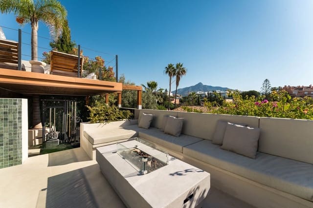 5 camera da letto Villa in vendita in Nueva Andalucia, Marbella con piscina garage - 2.995.000 € (Rif: 9945966)