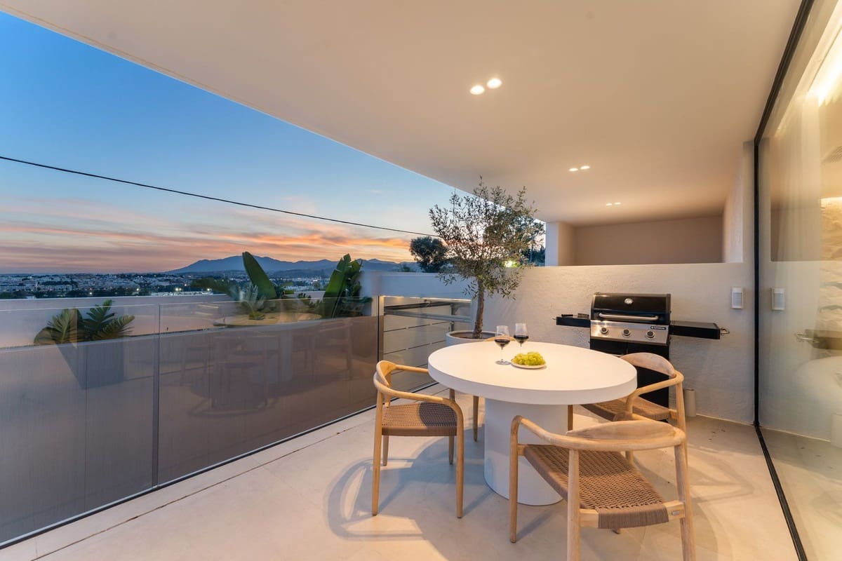 5 camera da letto Villa in vendita in Nueva Andalucia con piscina garage - 2.995.000 € (Rif: 9945966)