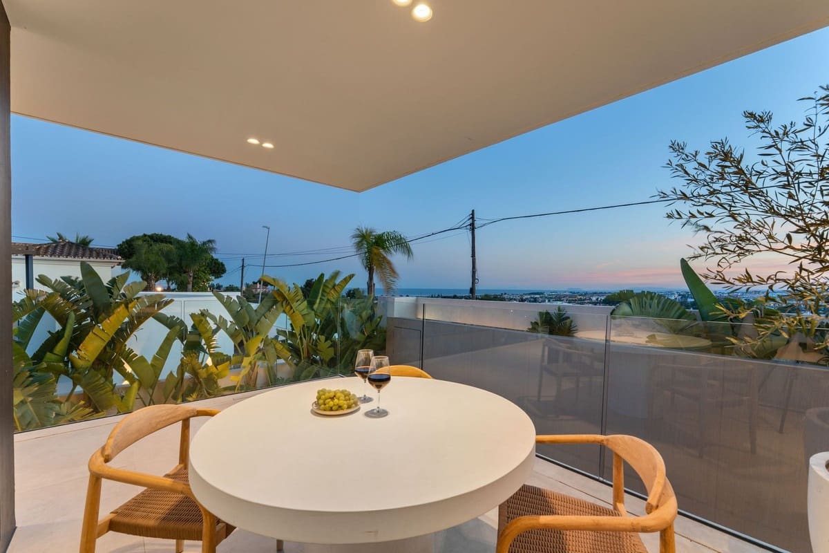 5 camera da letto Villa in vendita in Nueva Andalucia con piscina garage - 2.995.000 € (Rif: 9945966)