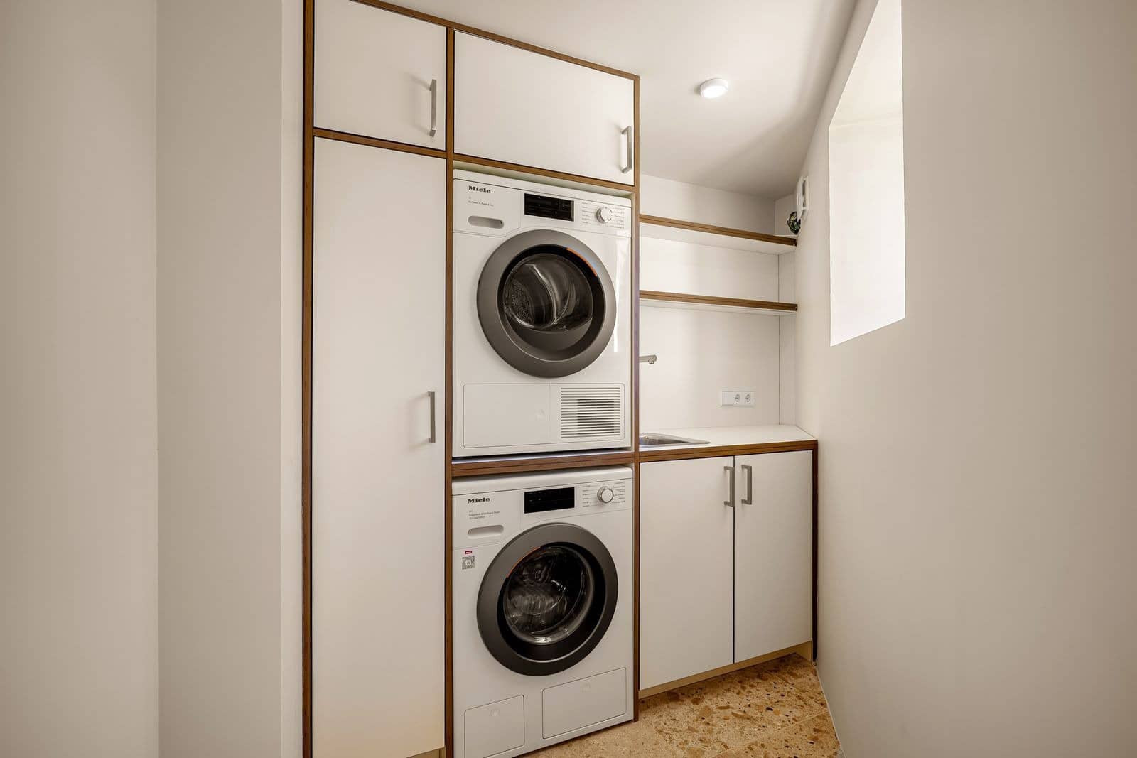 4 quarto Moradia para venda em Nueva Andalucia com piscina garagem - 3 100 000 € (Ref: 9945974)