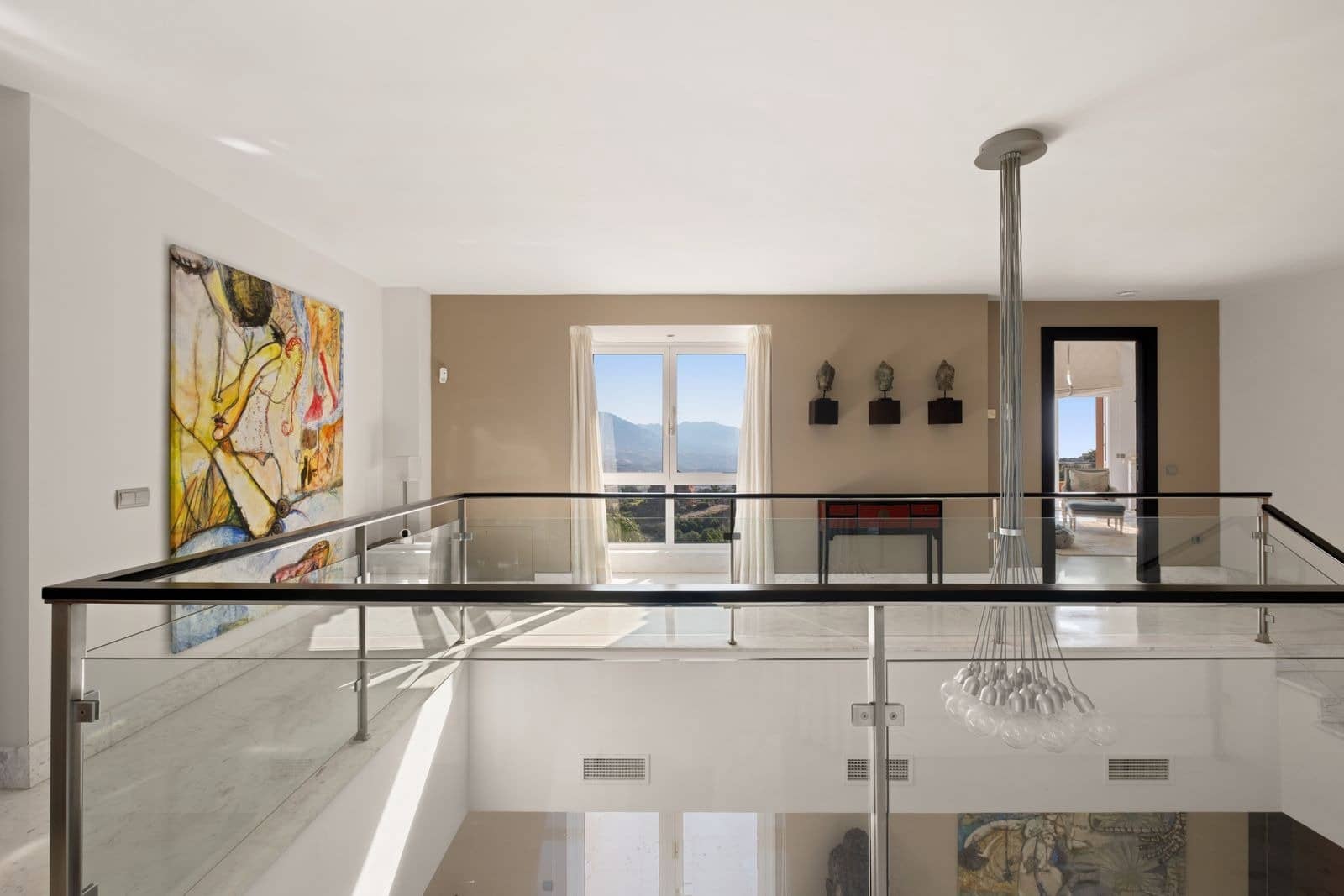 5 Zimmer Villa zu verkaufen in La Mairena mit Pool Garage - 2.800.000 € (Ref: 9945975)