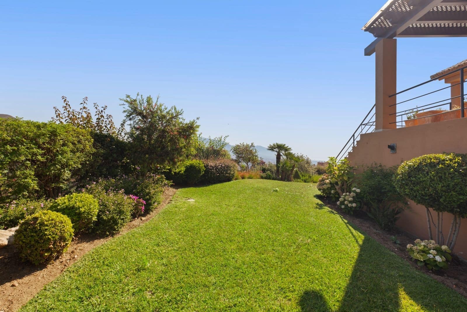 5 Zimmer Villa zu verkaufen in La Mairena mit Pool Garage - 2.800.000 € (Ref: 9945975)