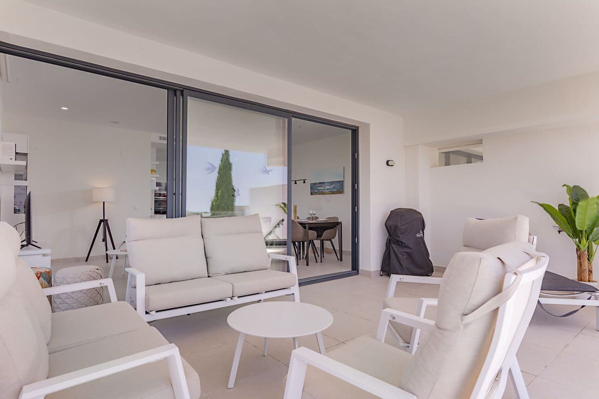 3 sypialnia Apartament na sprzedaż w Estepona z basenem garażem - 545 000 € (Ref: 9946055)