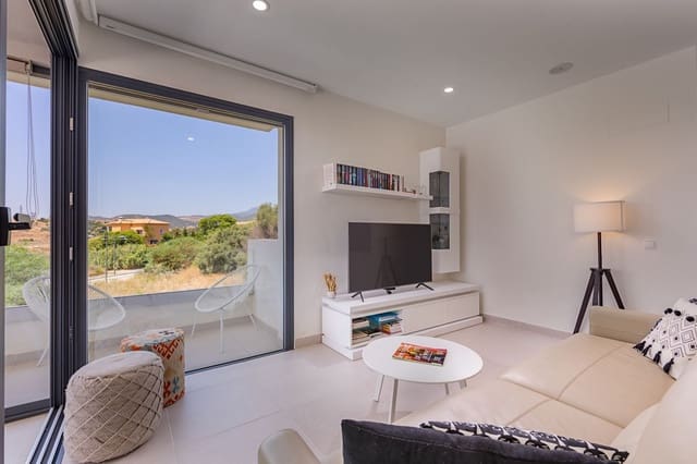 3 sypialnia Apartament na sprzedaż w Estepona z basenem garażem - 545 000 € (Ref: 9946055)