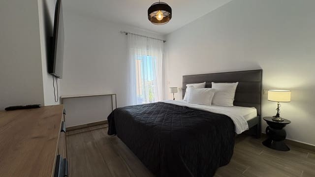 4 sovrum Hus till salu i Atalaya-Isdabe, Estepona med pool garage - 1 295 000 € (Ref: 9946344)