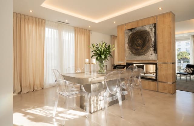 5 soveværelse Villa til salg i Torrenueva, Mijas med swimmingpool garage - € 1.795.000 (Ref: 9946537)