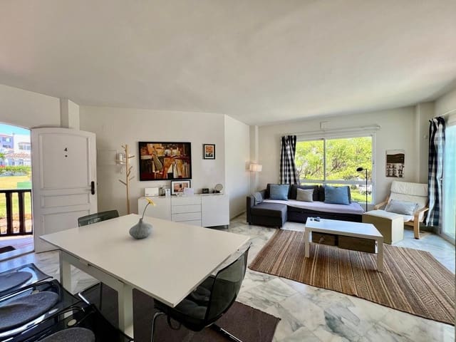 2 makuuhuone Huoneisto myytävänä paikassa Elviria, Marbella mukana uima-altaan 
autotalli - 435 000 € (Ref: 9948306)