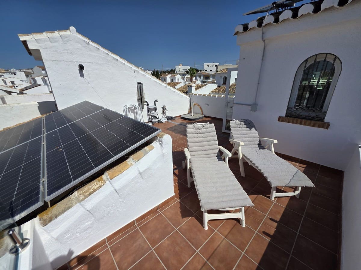 3 chambre Maison de Ville à vendre à La Cala de Mijas avec piscine - 925 000 € (Ref: 9948307)