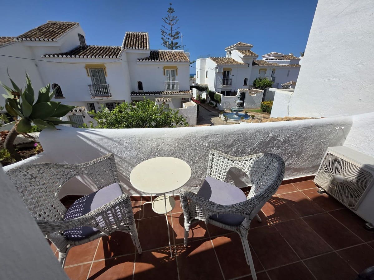 3 chambre Maison de Ville à vendre à La Cala de Mijas avec piscine - 925 000 € (Ref: 9948307)