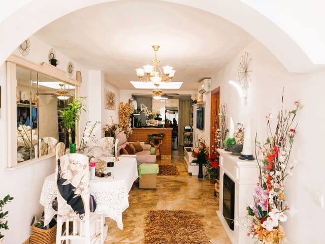 2 Zimmer Haus zu verkaufen in Las Lagunas de Mijas, Mijas mit Garage - 435.000 € (Ref: 9948571)