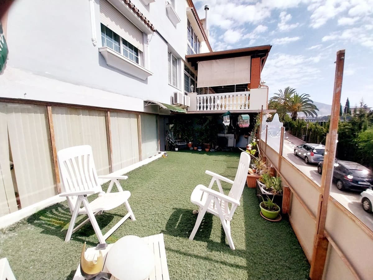 2 Zimmer Haus zu verkaufen in Las Lagunas de Mijas mit Garage - 435.000 € (Ref: 9948571)