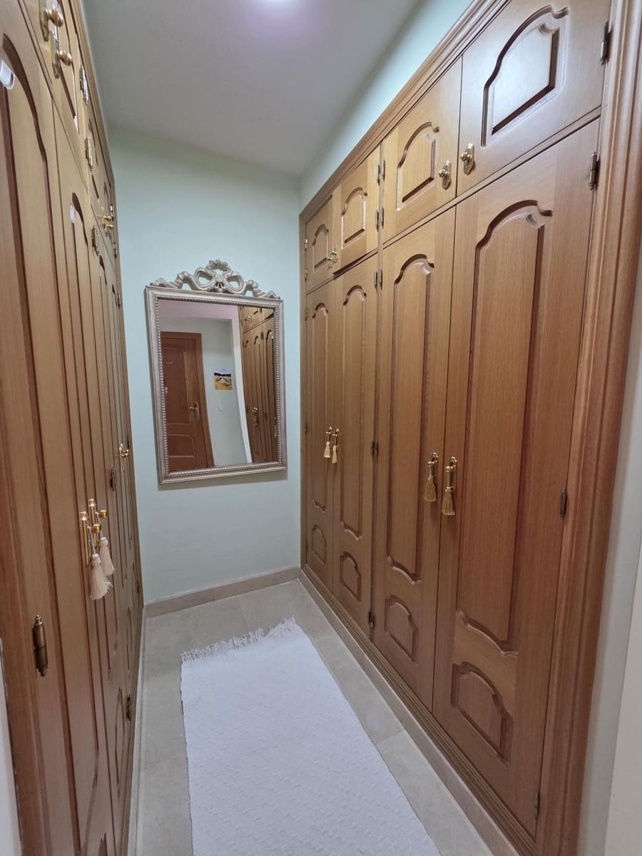 5 sypialnia Dom na sprzedaż w Coin z basenem garażem - 495 950 € (Ref: 9956301)