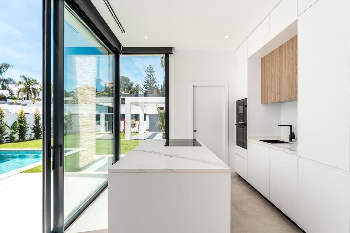 5 sypialnia Willa na sprzedaż w Atalaya-Isdabe z basenem - 1 950 000 € (Ref: 9968636)