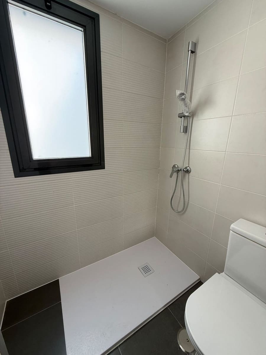 2 soveværelse Lejlighed til salg i Las Lagunas de Mijas med swimmingpool - € 369.500 (Ref: 9968637)