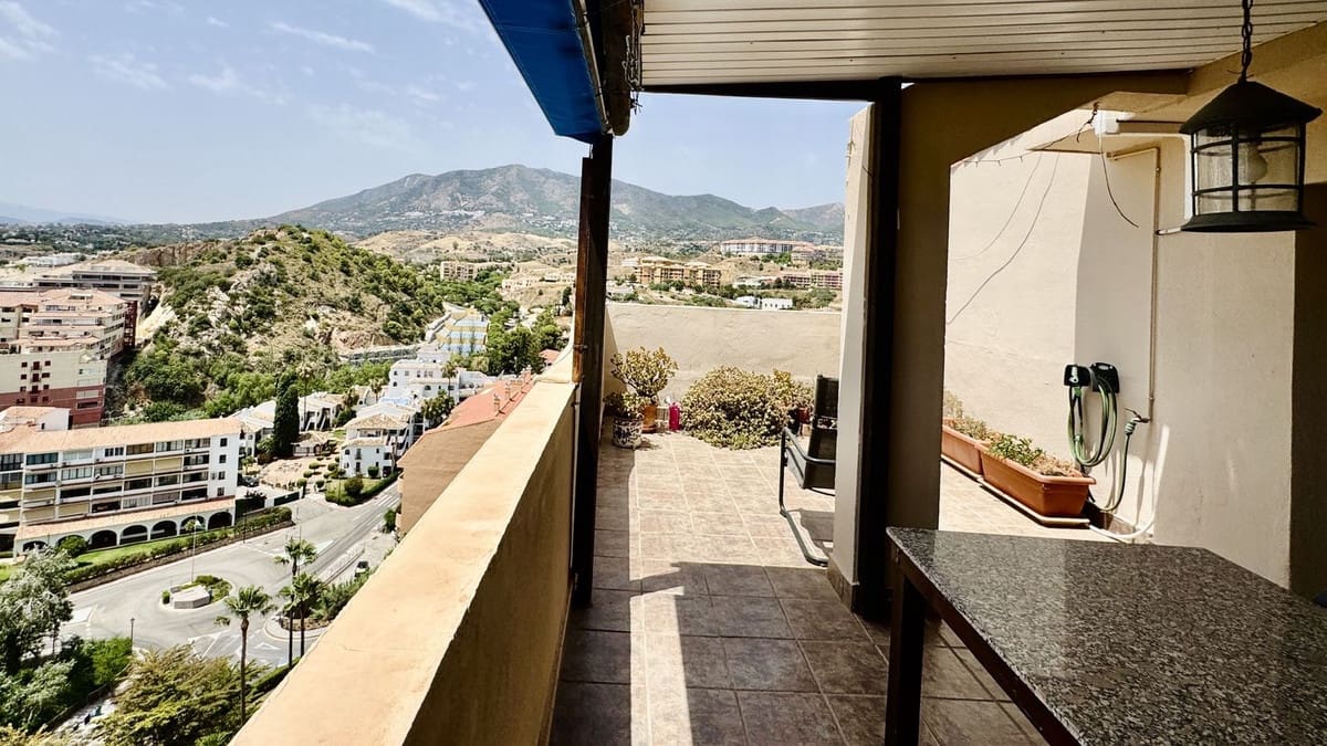2 soverom Leilighet til salgs i Fuengirola med svømmebasseng - € 395 000 (Ref: 9968640)