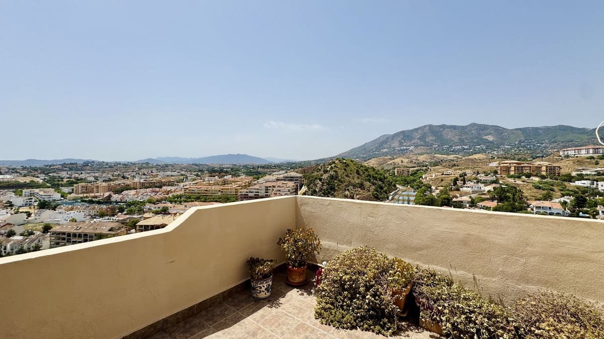 2 soverom Leilighet til salgs i Fuengirola med svømmebasseng - € 395 000 (Ref: 9968640)