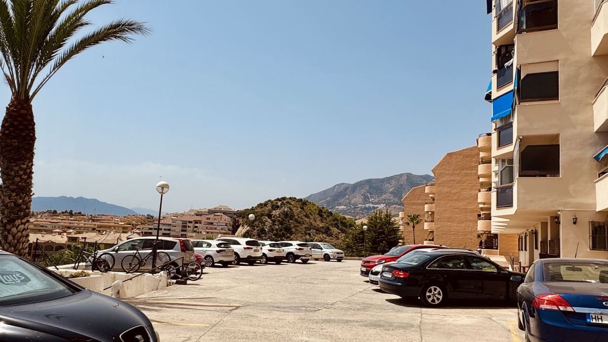 2 soverom Leilighet til salgs i Fuengirola med svømmebasseng - € 395 000 (Ref: 9968640)