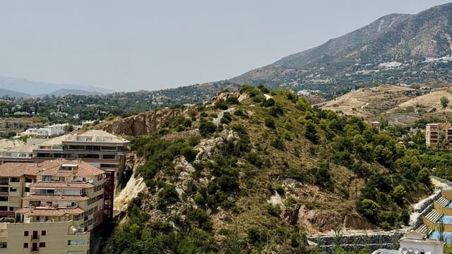 2 soveværelse Lejlighed til salg i Fuengirola med swimmingpool - € 395.000 (Ref: 9968640)