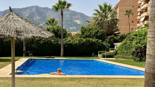 2 soveværelse Lejlighed til salg i Fuengirola med swimmingpool - € 395.000 (Ref: 9968640)