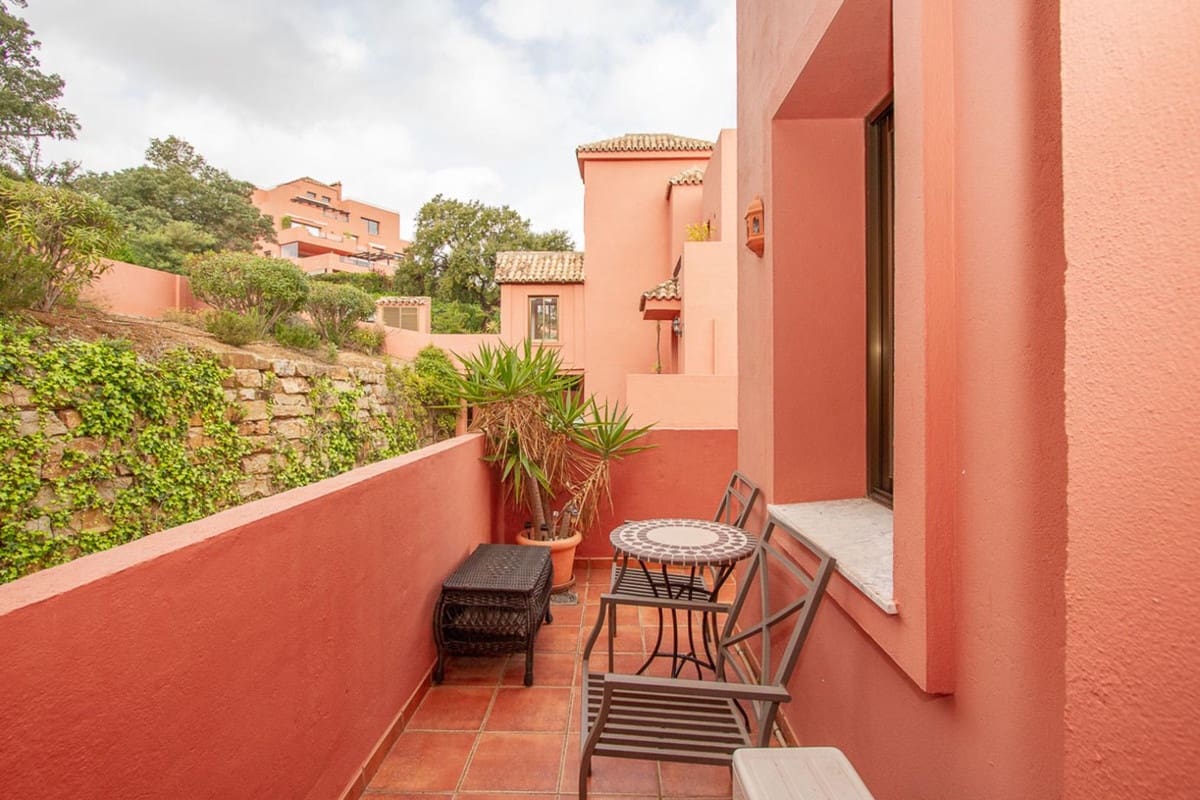 2 chambre Appartement à vendre à La Mairena avec piscine - 369 000 € (Ref: 9968641)
