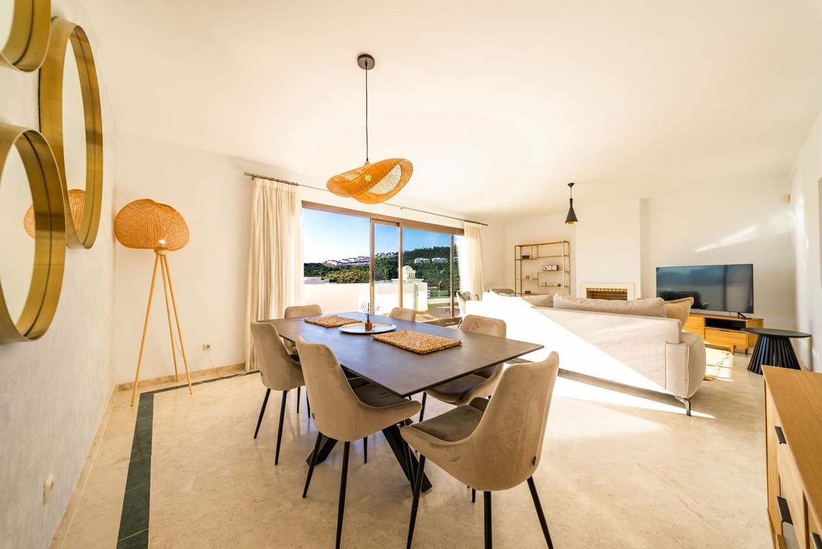 3 soveværelse Lejlighed til salg i Bahia de Casares med swimmingpool garage - € 539.950 (Ref: 9971792)