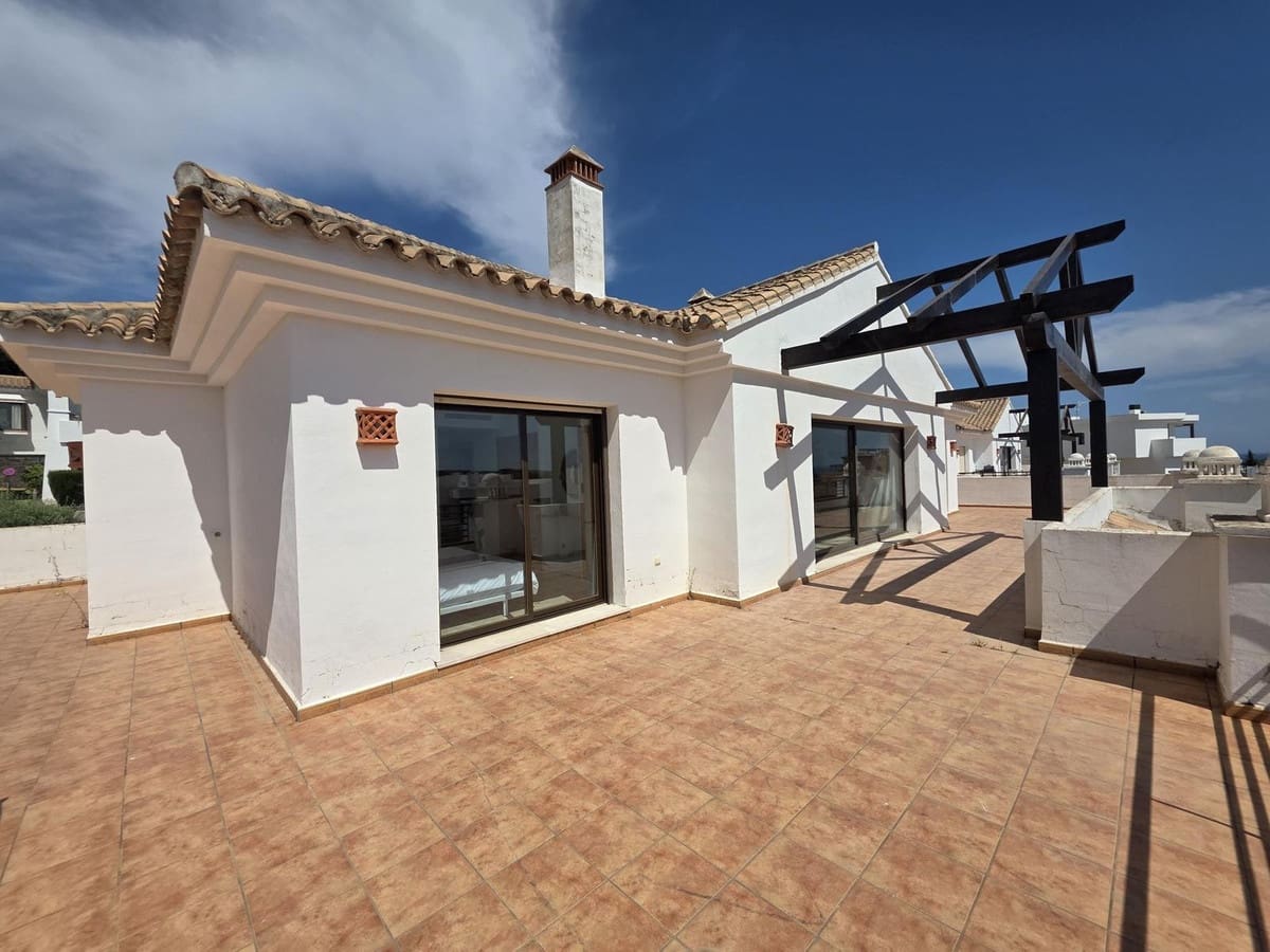 3 soveværelse Lejlighed til salg i Bahia de Casares med swimmingpool garage - € 539.950 (Ref: 9971792)