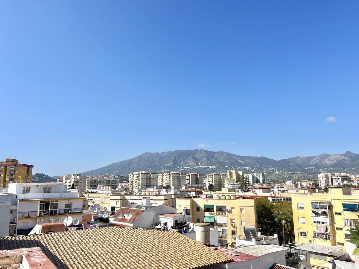 2 soveværelse Lejlighed til salg i Fuengirola - € 315.000 (Ref: 9971795)
