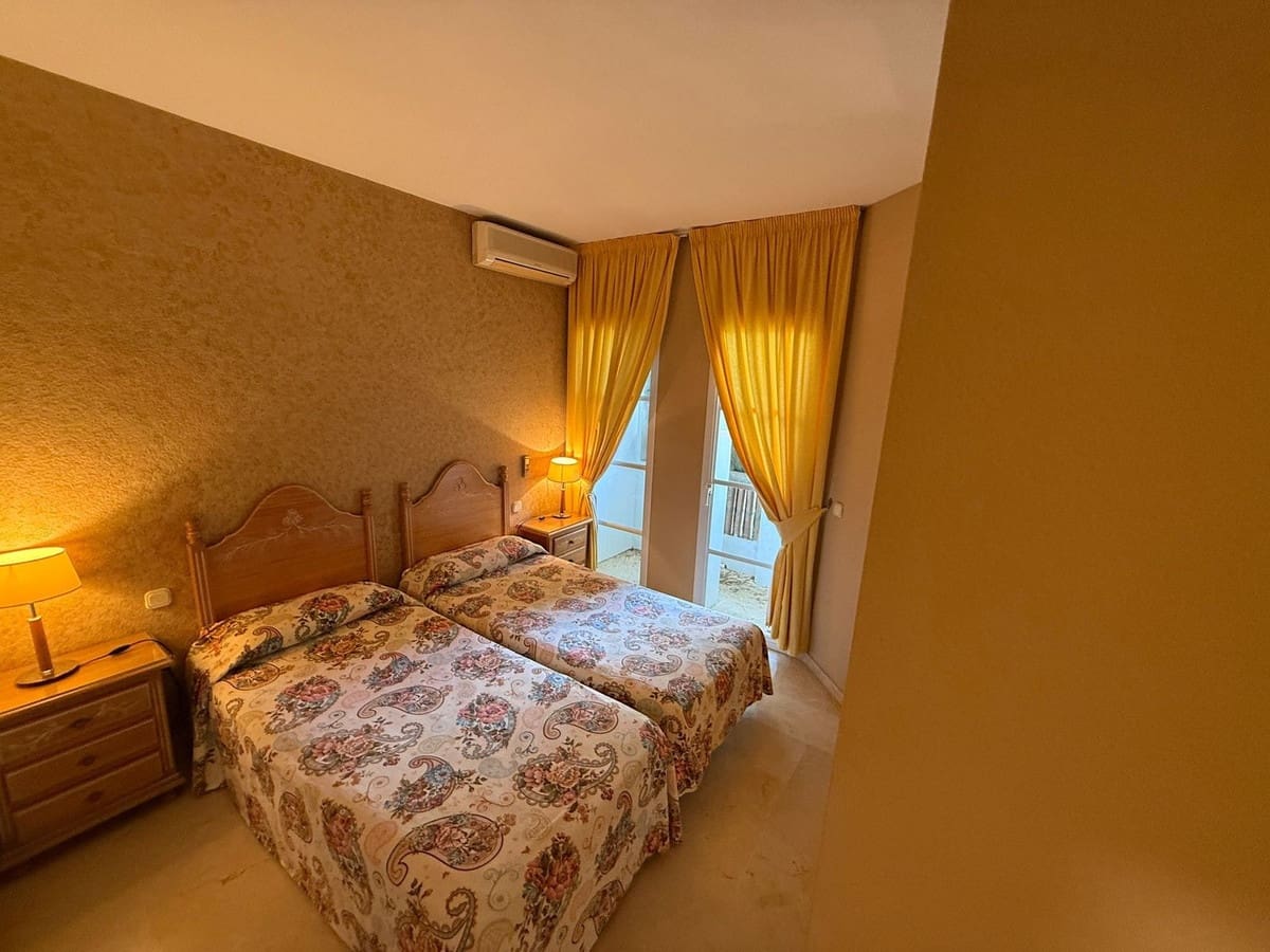 3 soverom Leilighet til salgs i Mijas Golf med svømmebasseng - € 349 000 (Ref: 9971799)