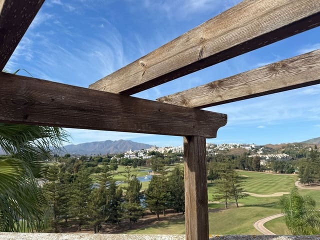 3 soverom Leilighet til salgs i Mijas Golf, Mijas med svømmebasseng - € 349 000 (Ref: 9971799)