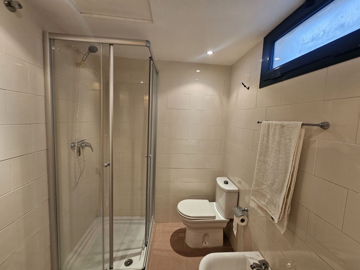 3 bedroom Apartment for sale in Riviera del Sol with pool - € 349,000 (Ref: 9971800)