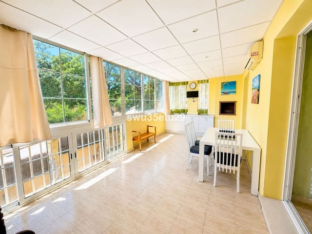 2 soveværelse Lejlighed til salg i Calahonda, Mijas med swimmingpool - € 290.000 (Ref: 9971803)