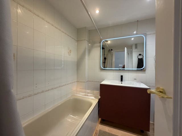 2 soverom Leilighet til salgs i Riviera del Sol, Mijas med svømmebasseng - € 299 000 (Ref: 9971804)