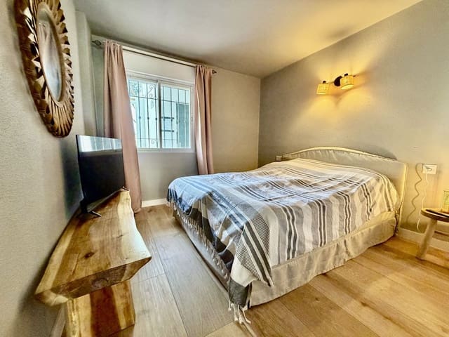 2 soverom Leilighet til salgs i Riviera del Sol, Mijas med svømmebasseng - € 299 000 (Ref: 9971804)