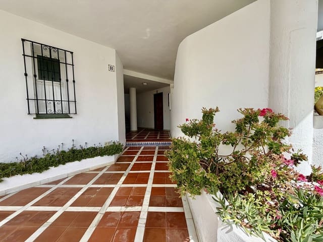 2 soverom Leilighet til salgs i Riviera del Sol, Mijas med svømmebasseng - € 299 000 (Ref: 9971804)