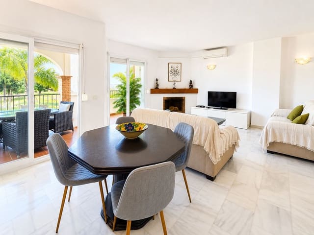 Apartamento de 2 habitaciones en Mijas Golf, Mijas en venta con piscina - 289.500 € (Ref: 9971809)